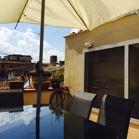 Rustici With Terrace Apartament